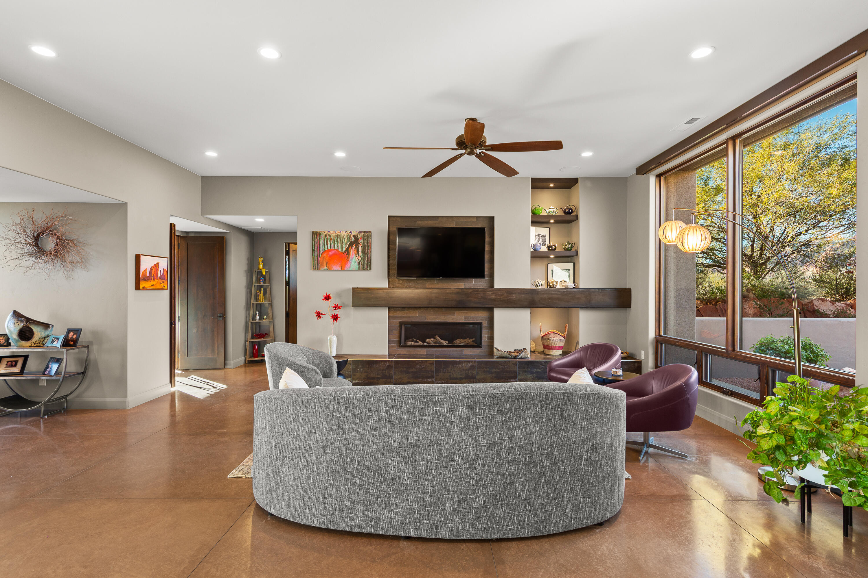 TAVIAWK - Residential