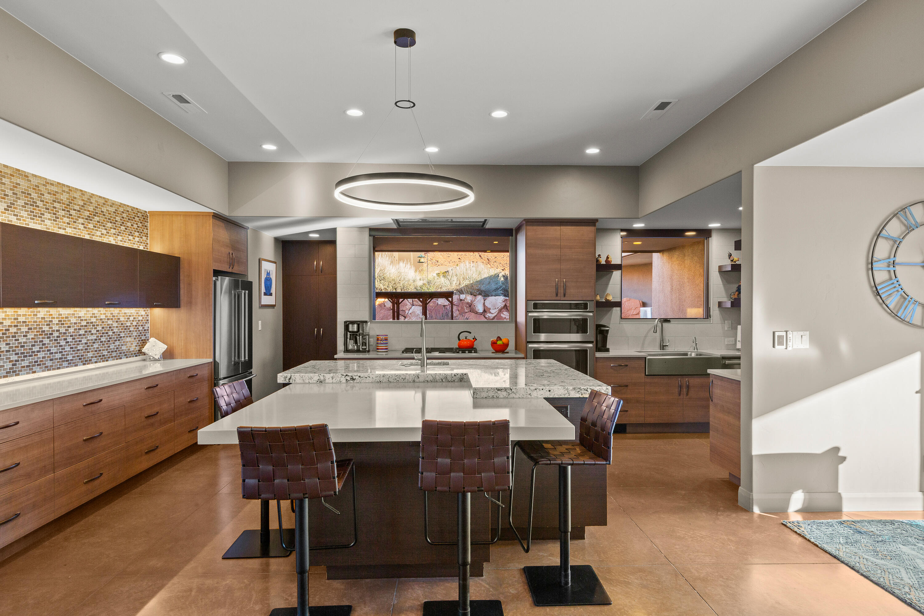 TAVIAWK - Residential