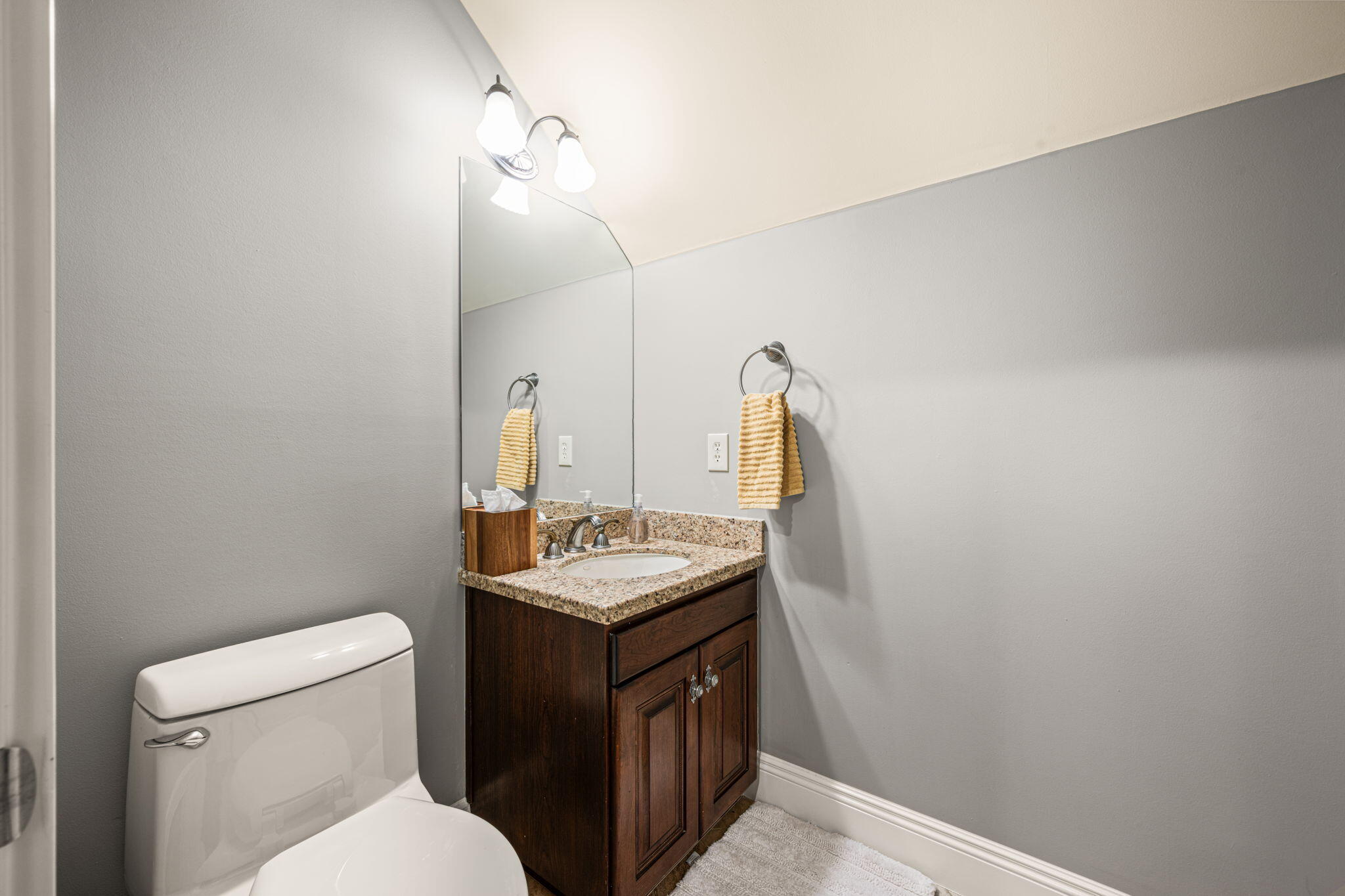 STONE CLIFF TOWNHOMES - Residential