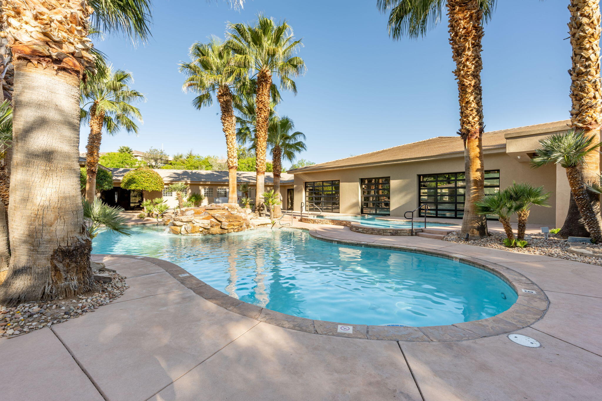 STONE CLIFF TOWNHOMES - Residential