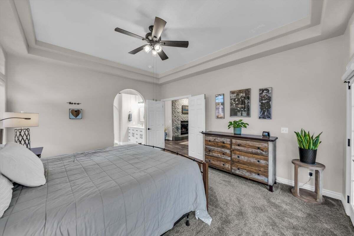 FAIRWAY HILLS - Residential