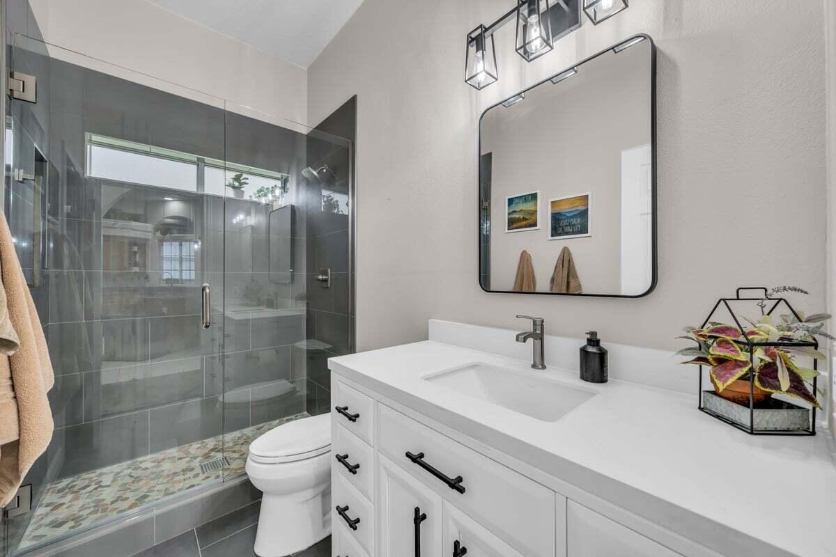 FAIRWAY HILLS - Residential