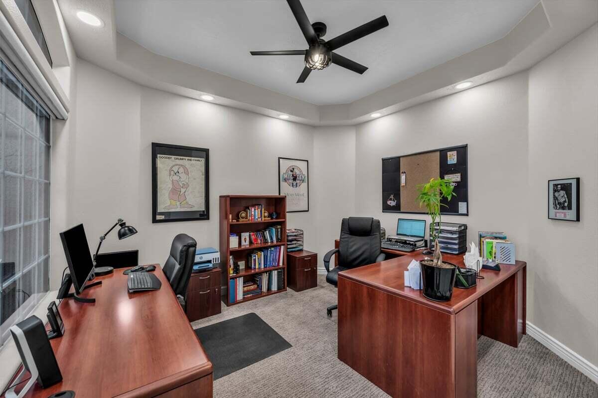 FAIRWAY HILLS - Residential