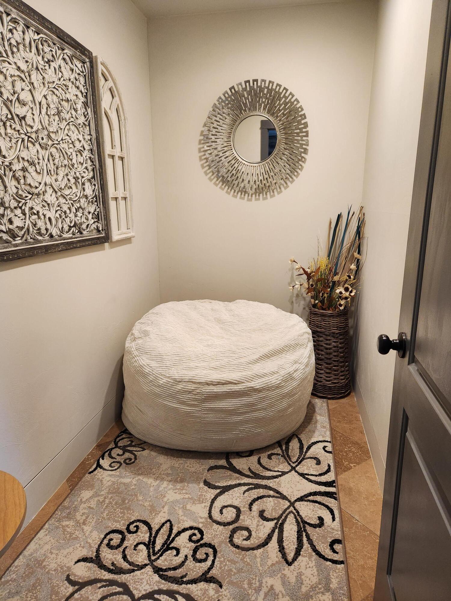 TOQUERVILLE TOWNSITE - Residential