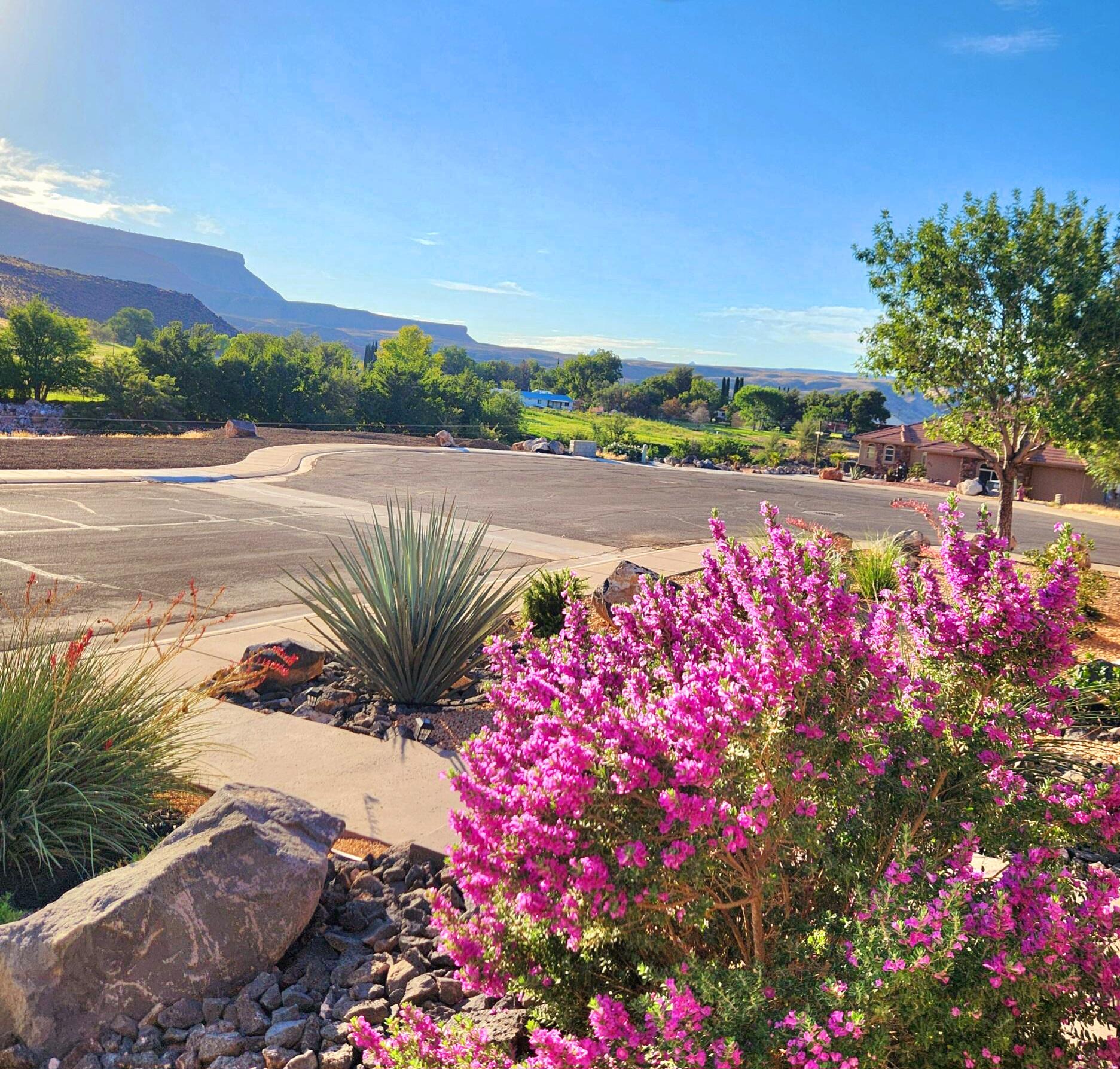 TOQUERVILLE TOWNSITE - Residential