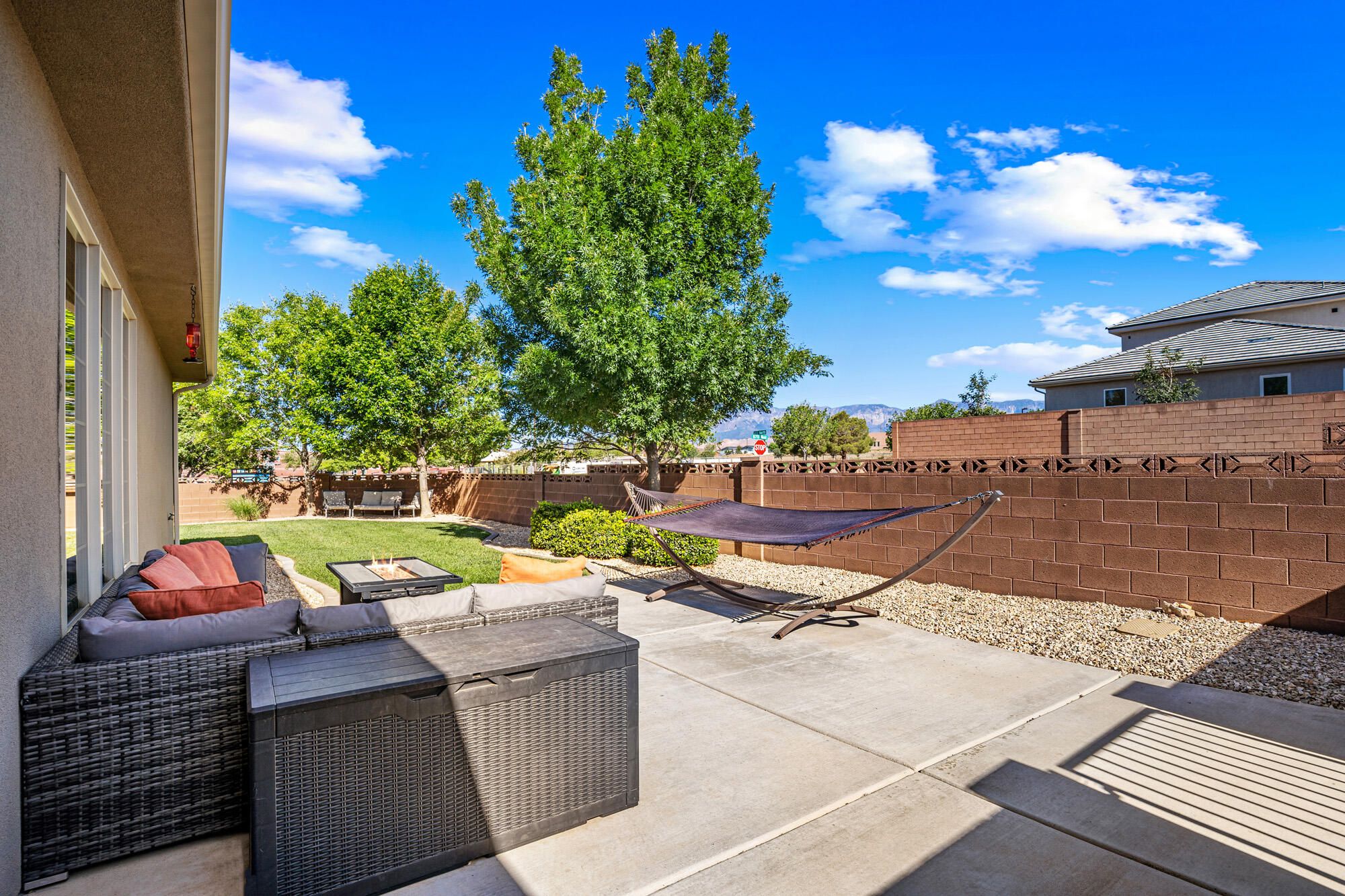 IVY WOOD - Residential