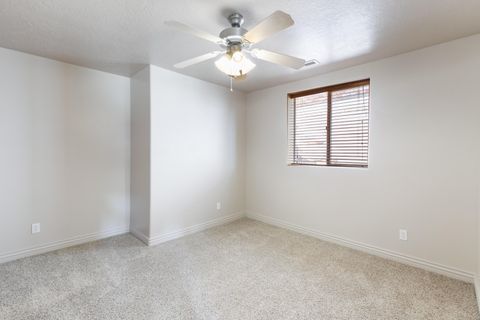Tiny photo for 2169 S Legacy DR, Saint George, UT 84770 (MLS # 25-265113)