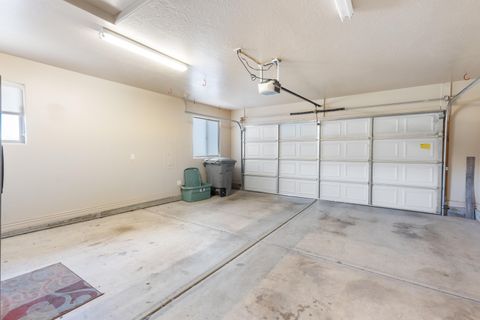 Tiny photo for 2169 S Legacy DR, Saint George, UT 84770 (MLS # 25-265113)