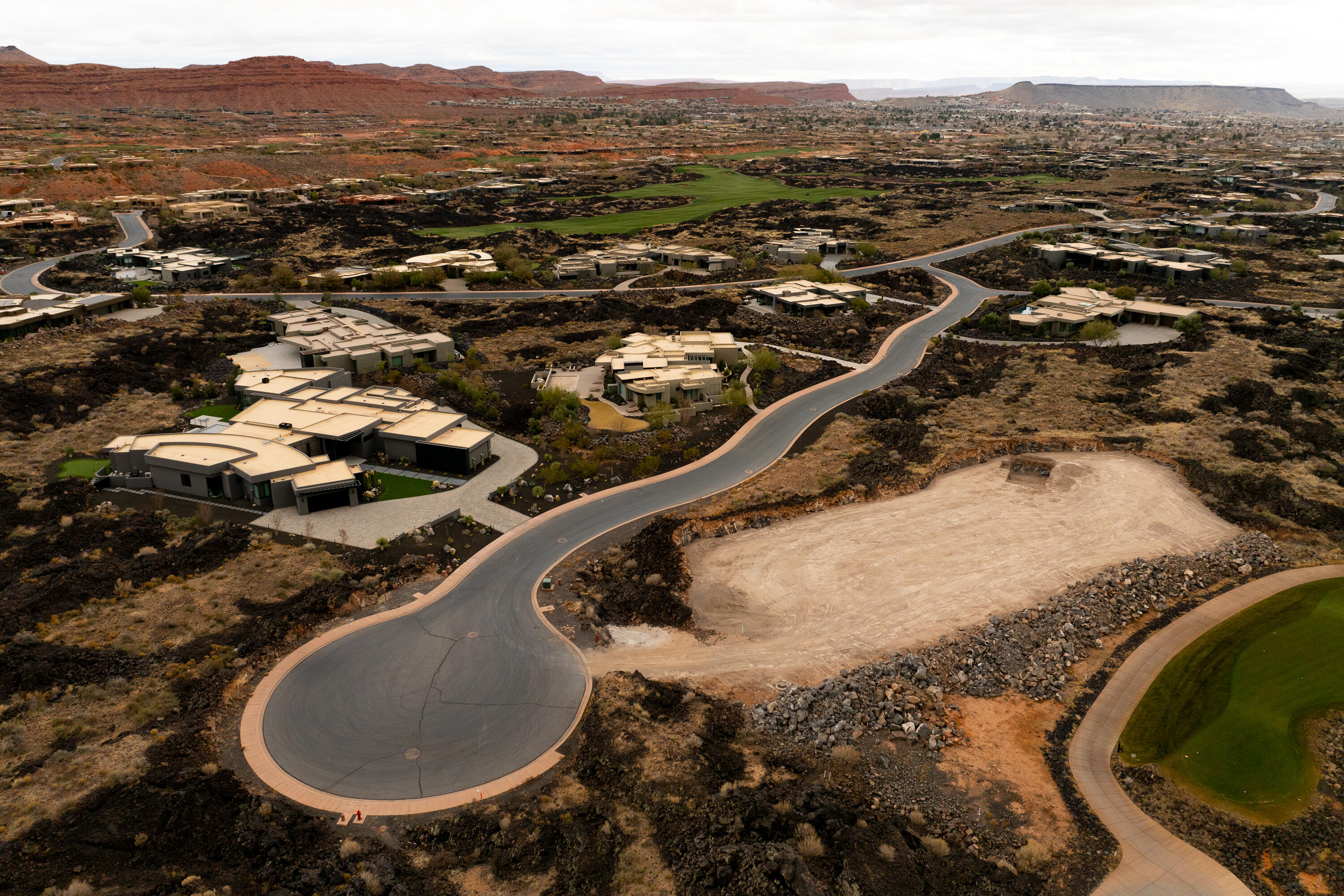 ENTRADA AT SNOW CANYON CHACO WEST - Residential