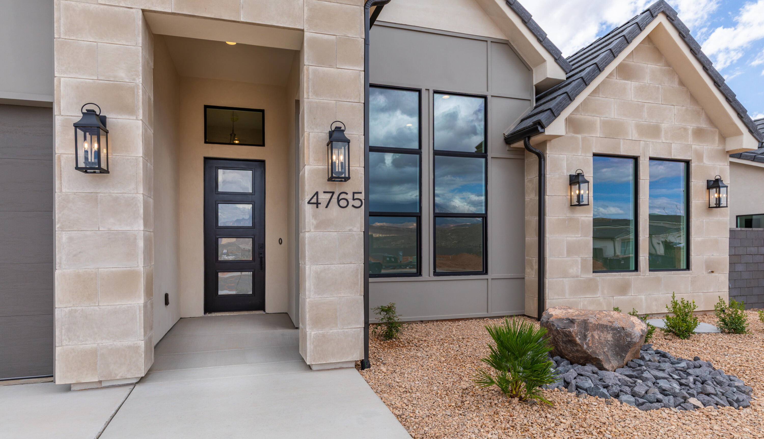 SAND HOLLOW VILLAGE - Residential