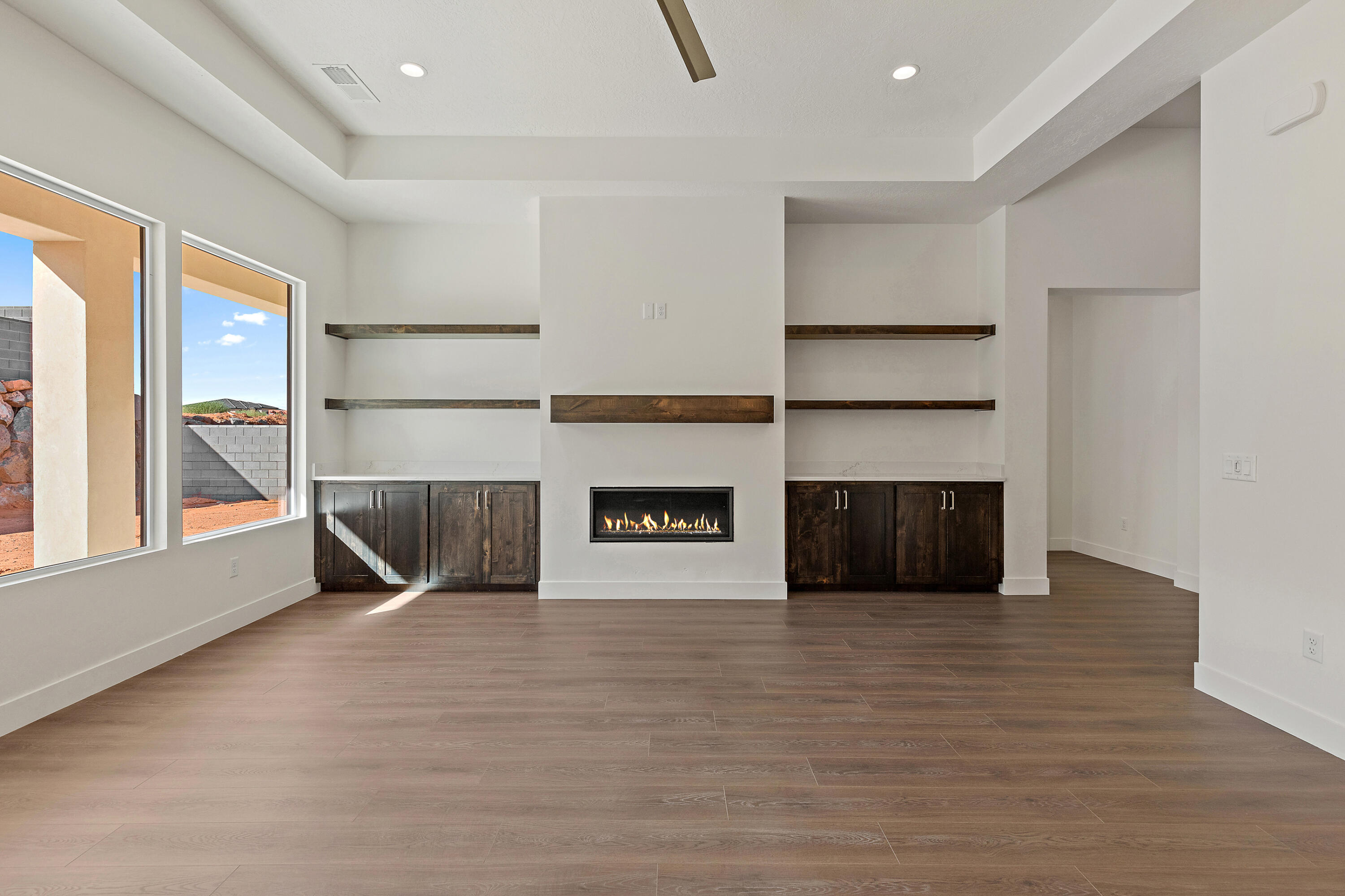 SAND HOLLOW VILLAGE - Residential