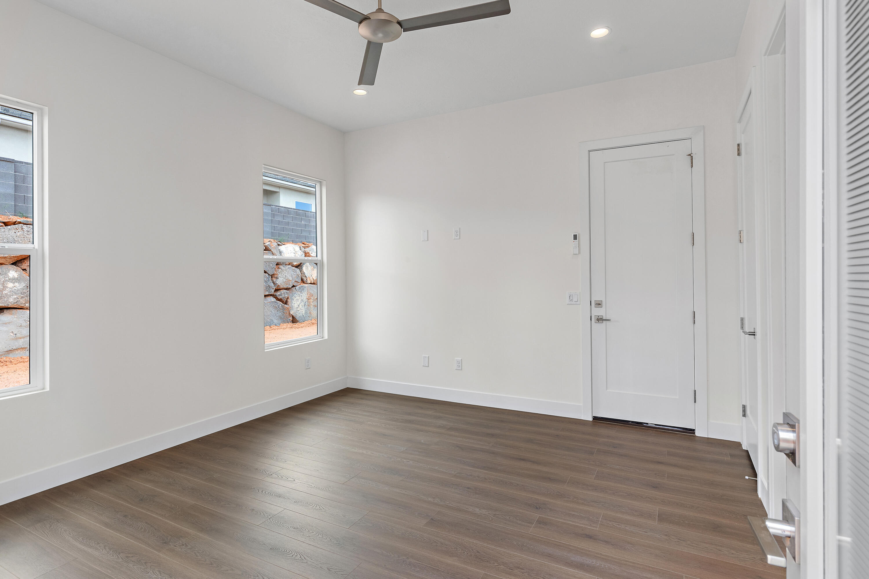 SAND HOLLOW VILLAGE - Residential