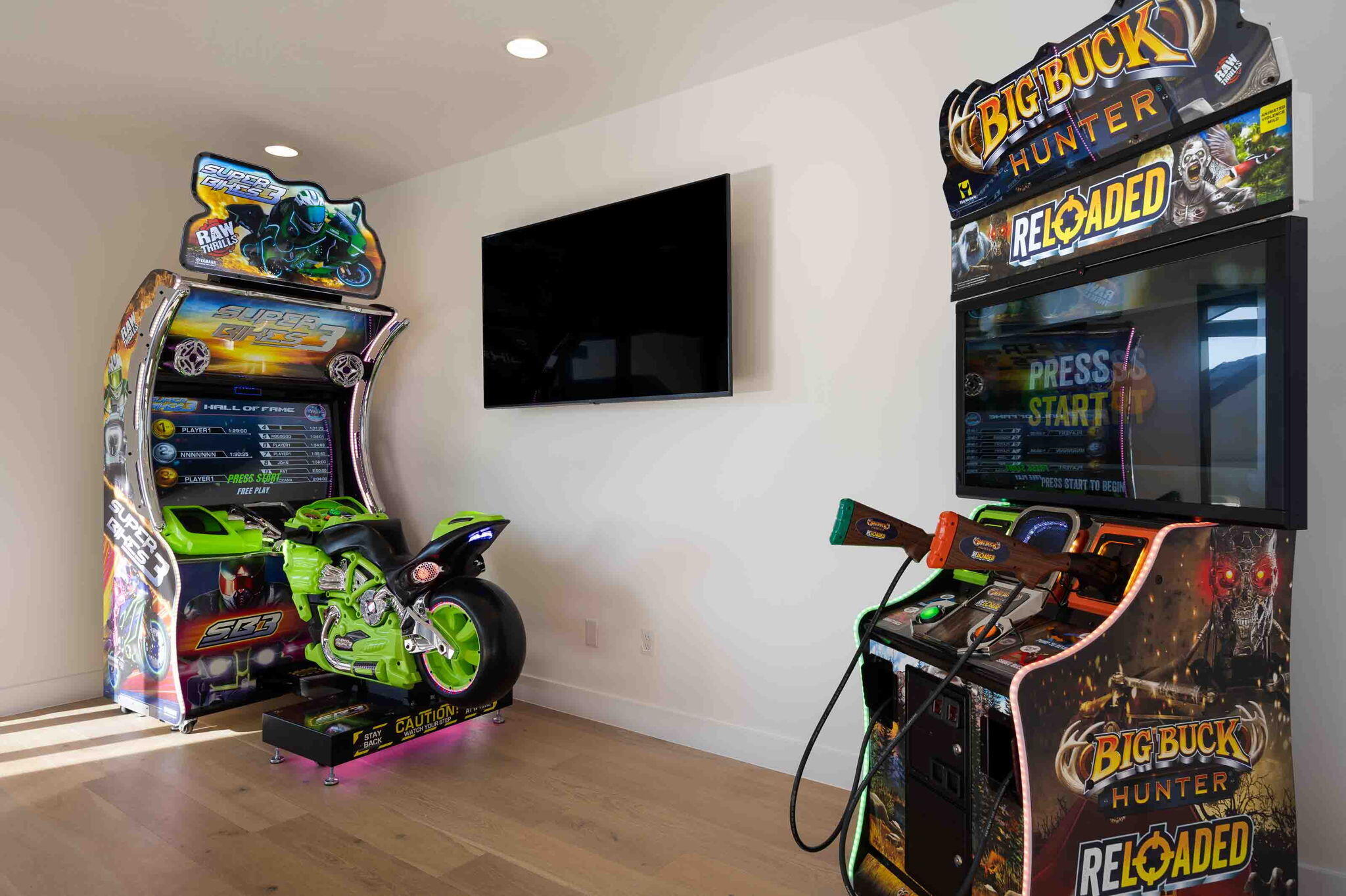 DESERT COLOR RESORT - Residential