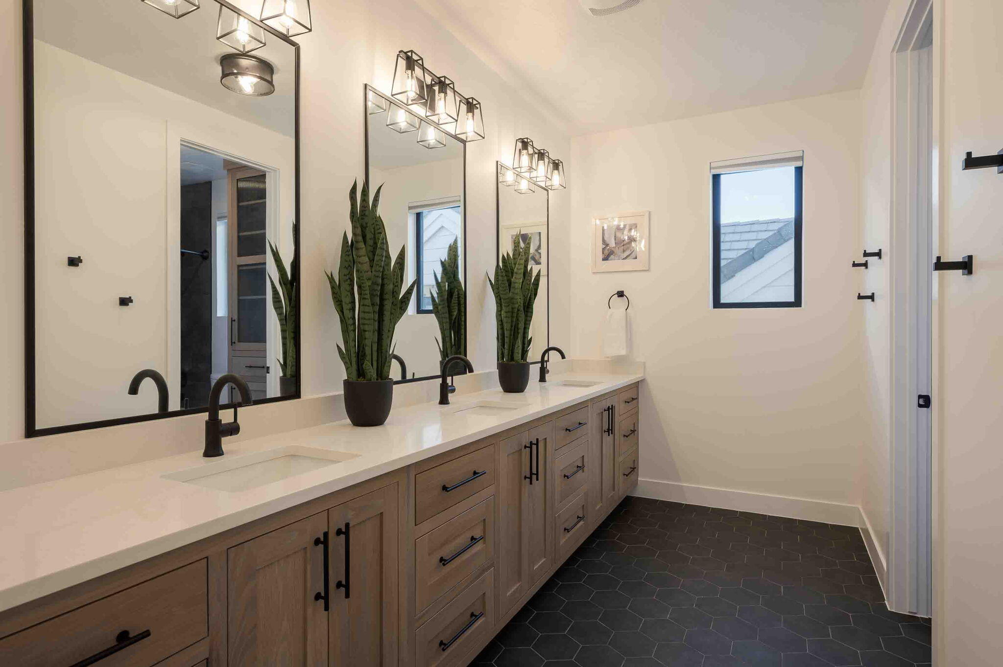 DESERT COLOR RESORT - Residential