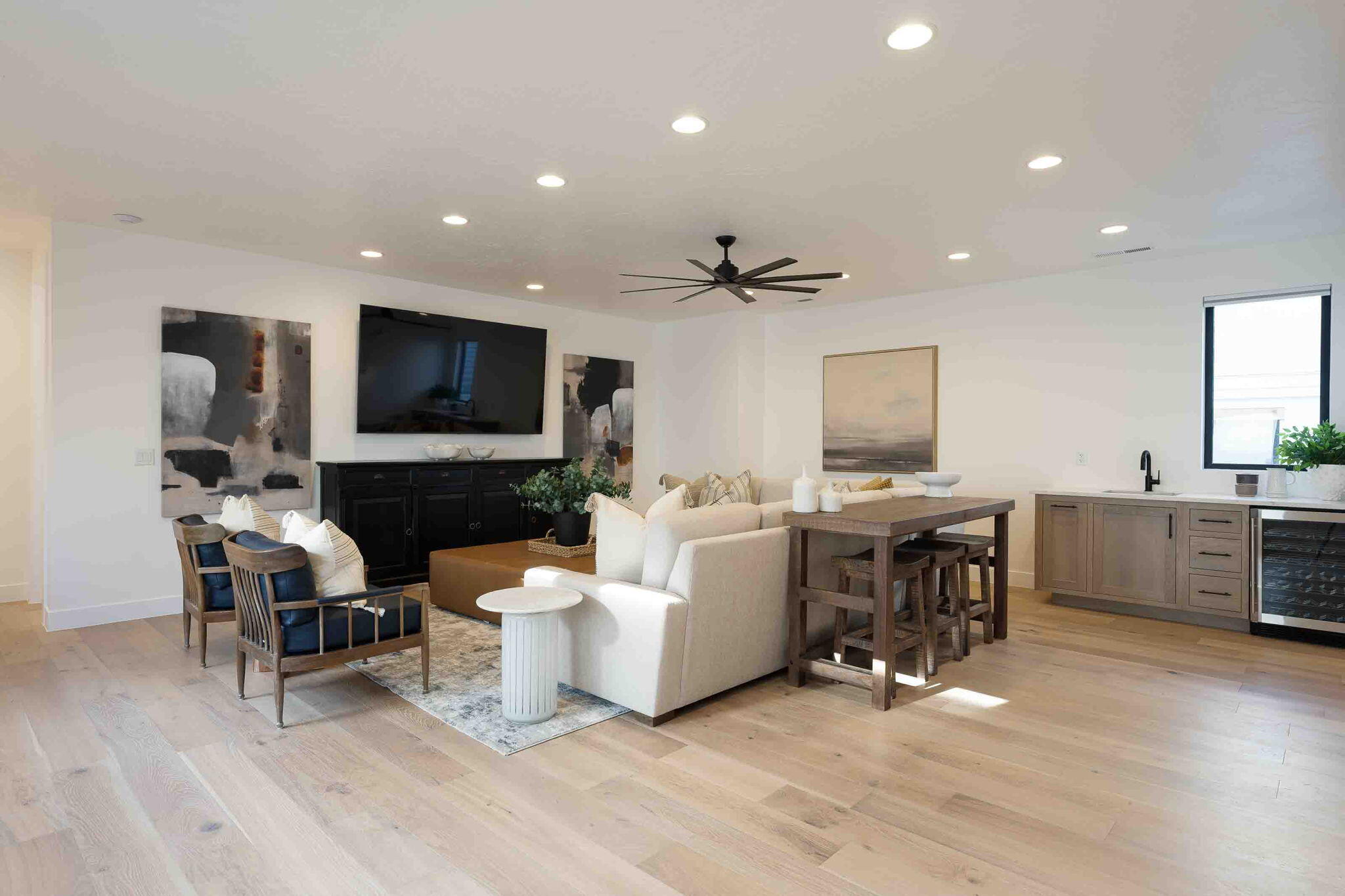 DESERT COLOR RESORT - Residential