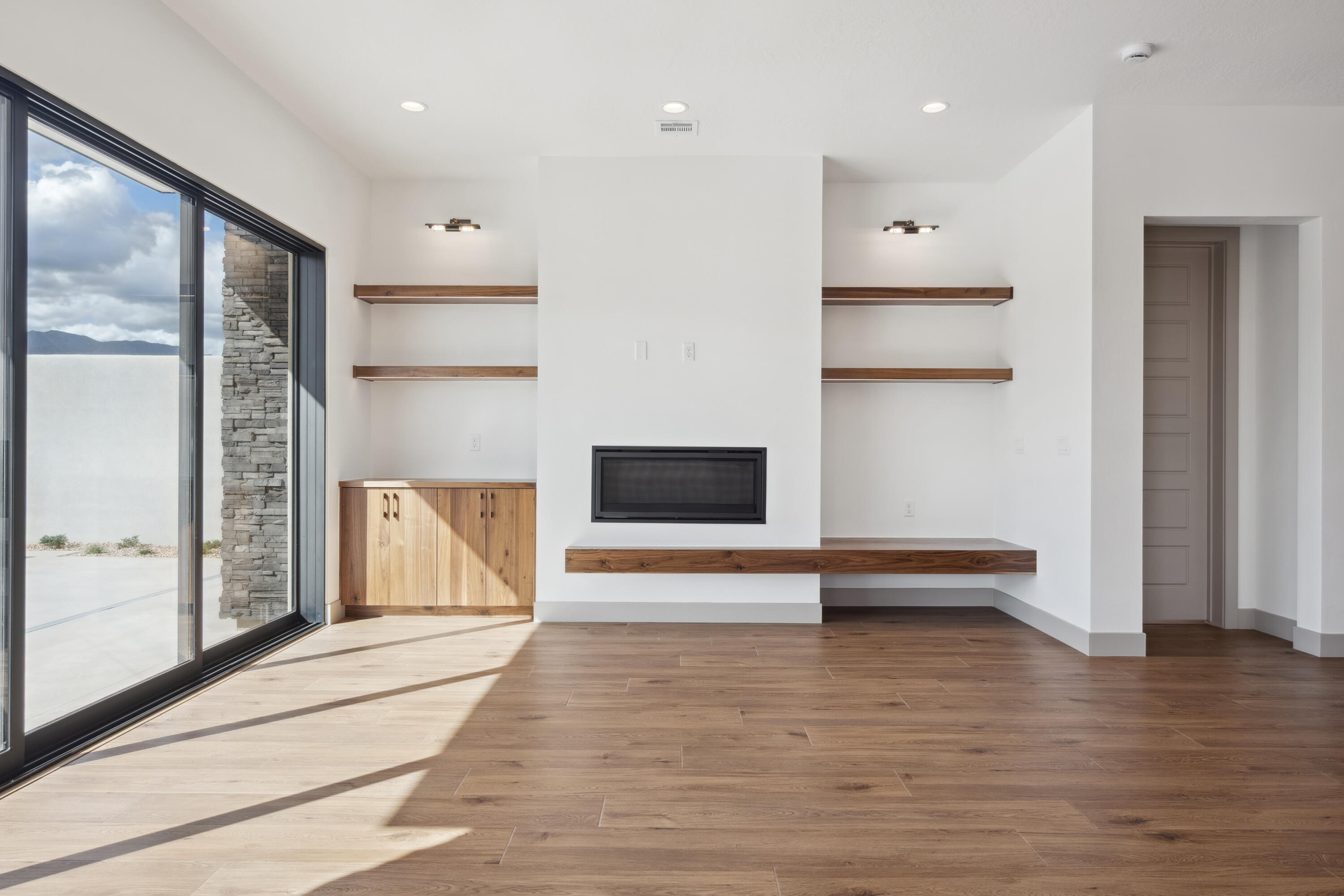ISLAND AT CORAL CANYON - Residential