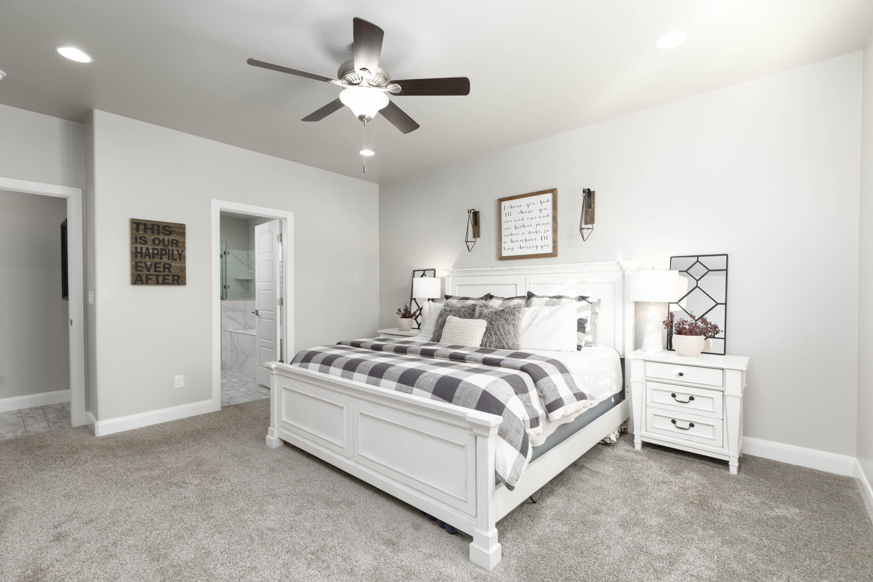 DESERT HEIGHTS - Residential