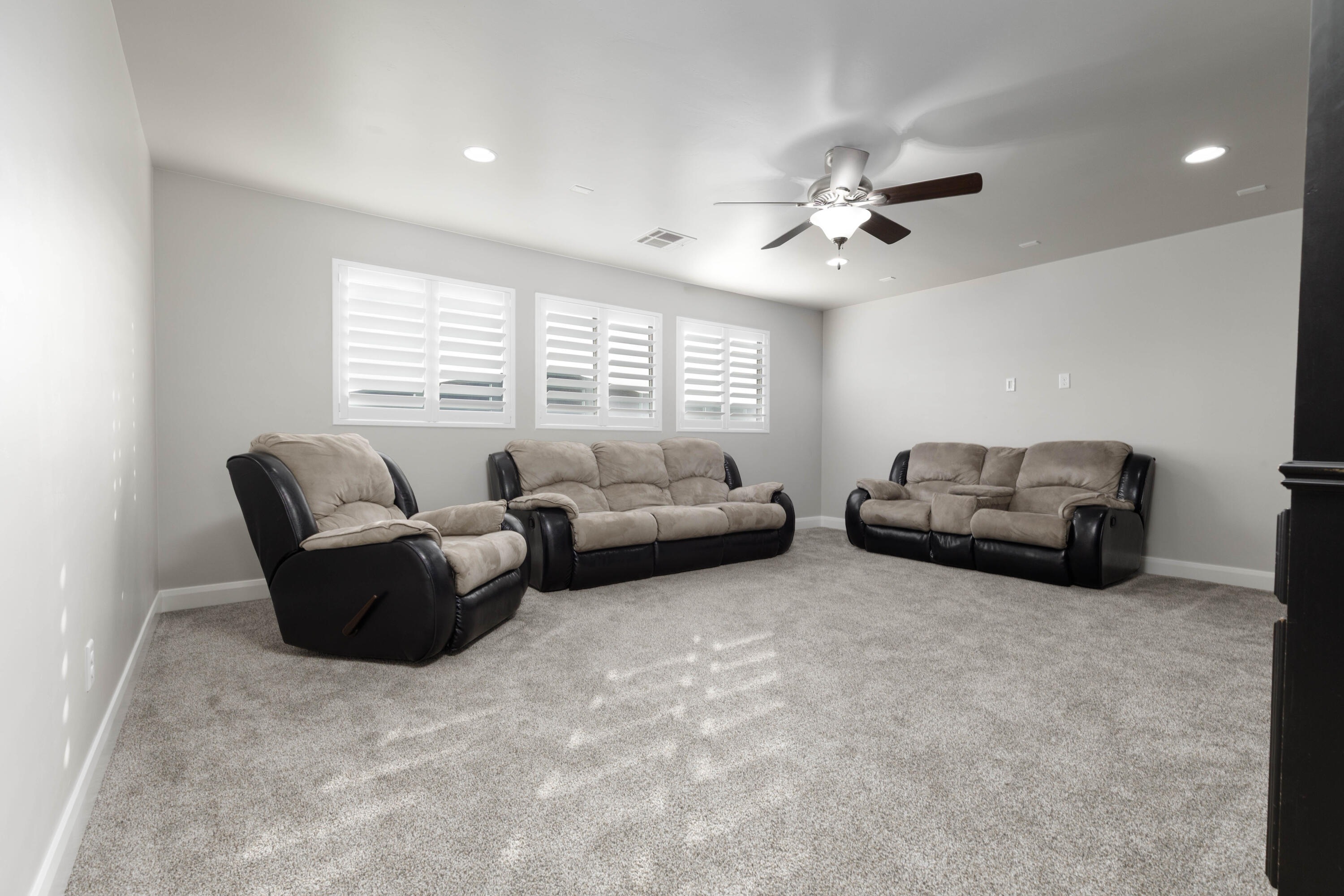 DESERT HEIGHTS - Residential