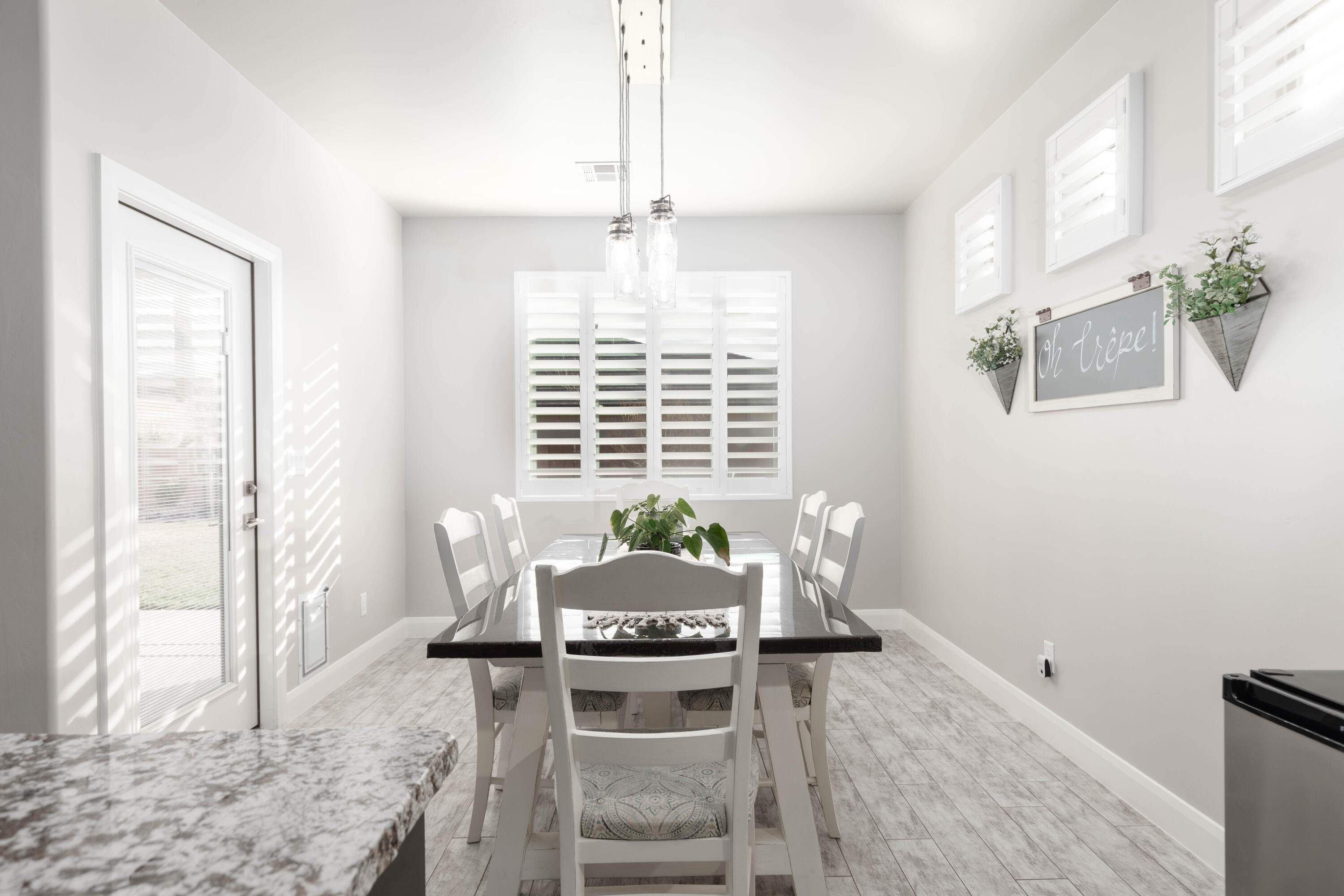 DESERT HEIGHTS - Residential