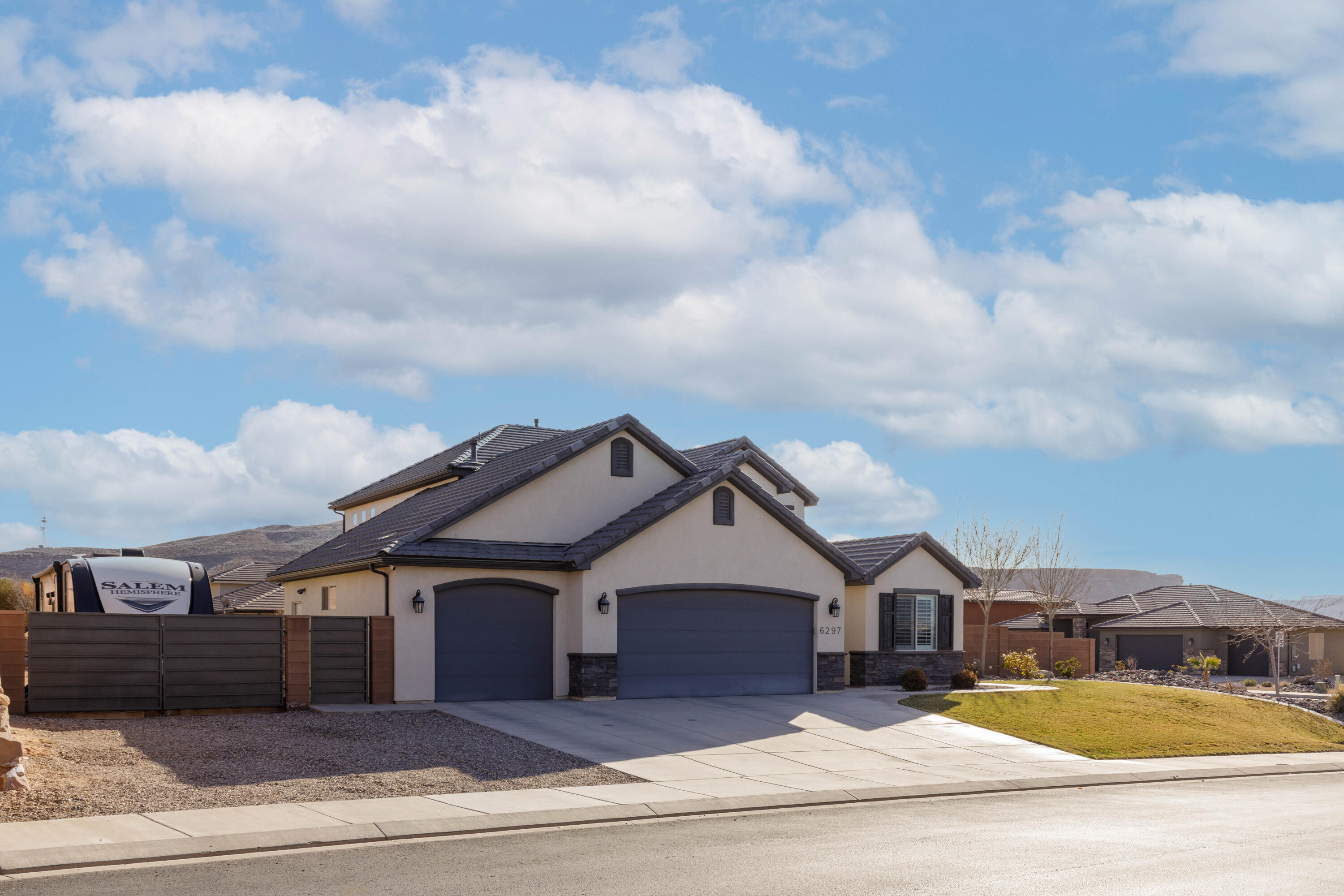 DESERT HEIGHTS - Residential