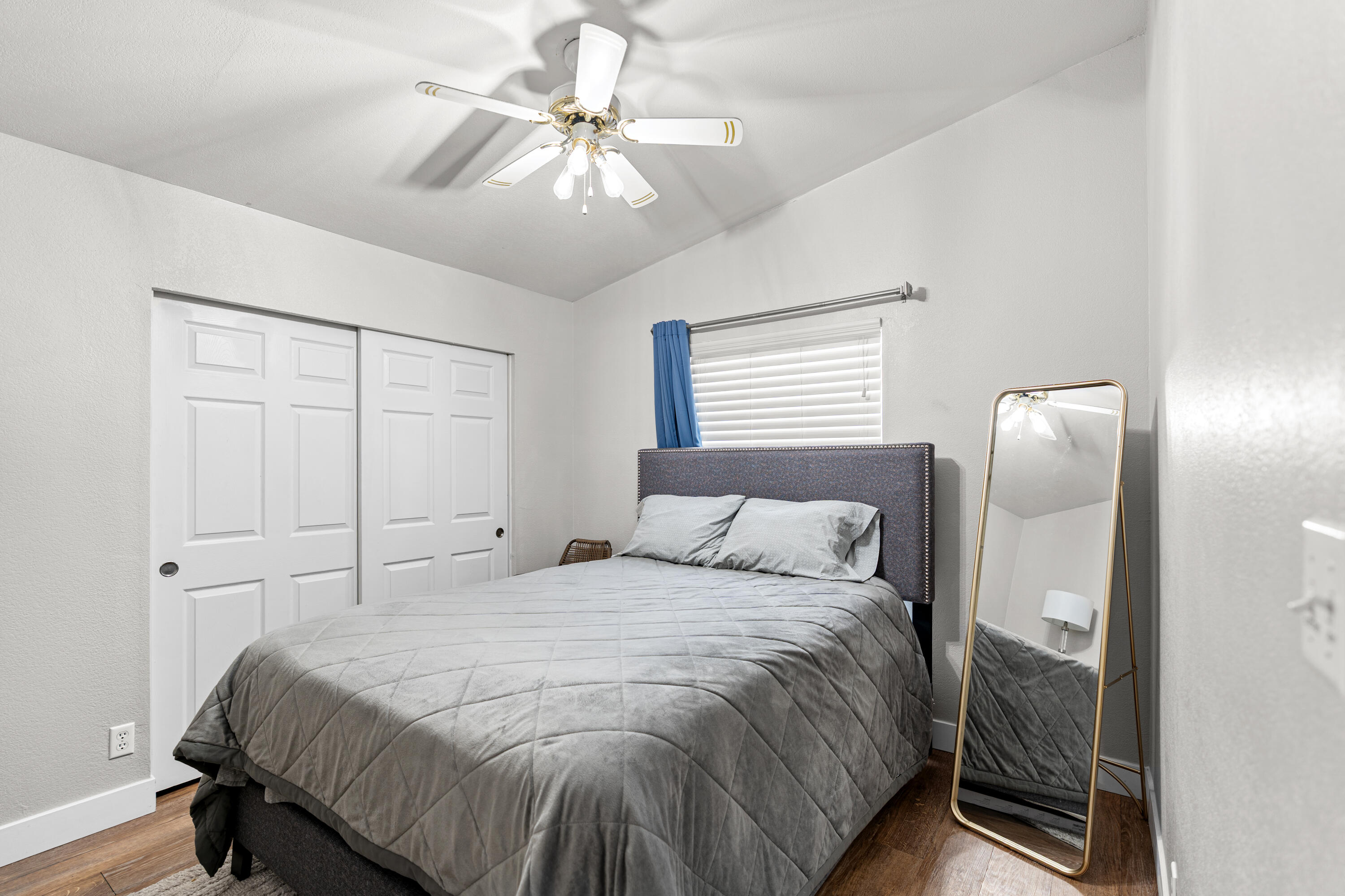 LAVA BLUFF MOBILE HOME PARK - Residential