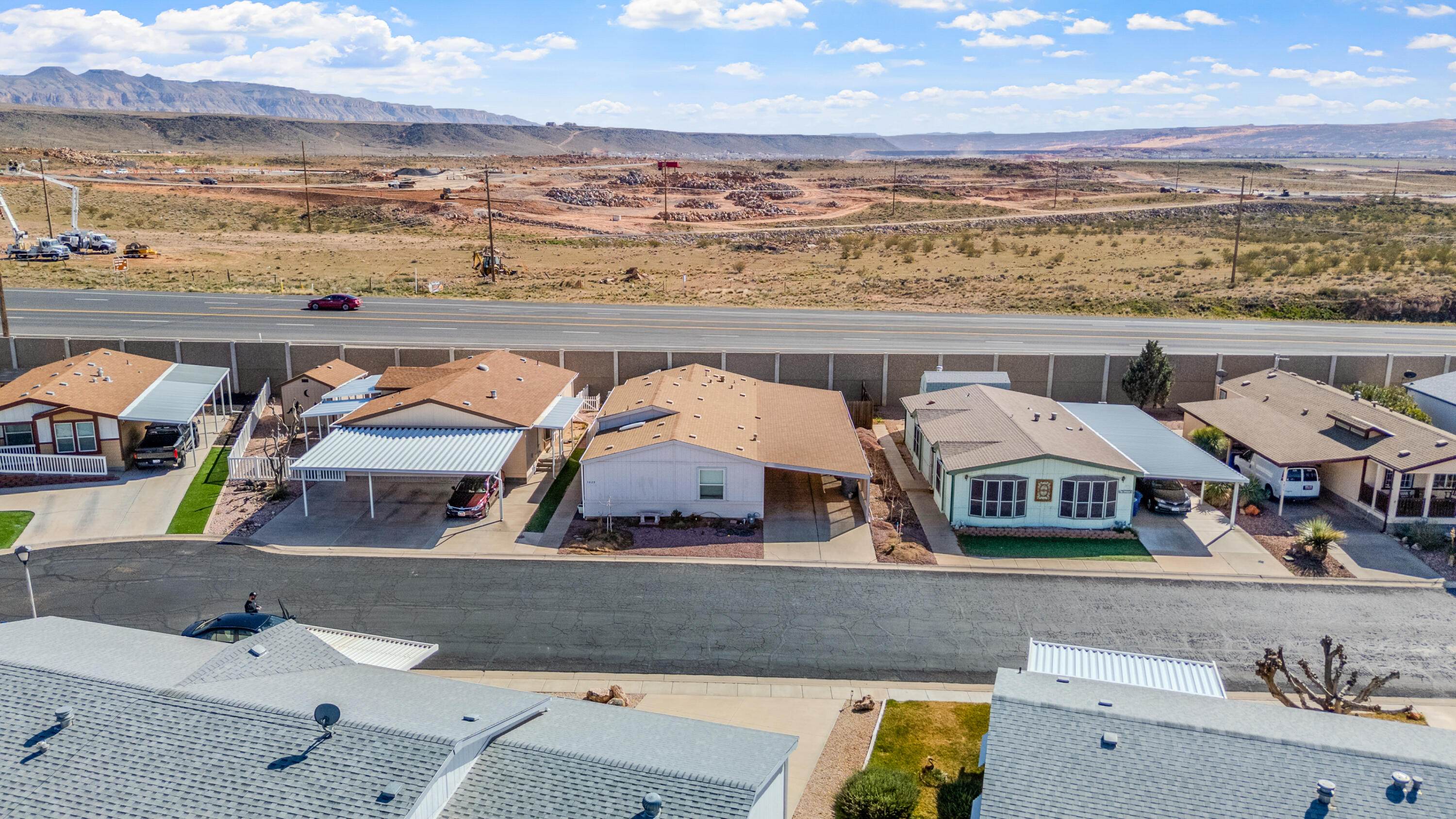 LAVA BLUFF MOBILE HOME PARK - Residential