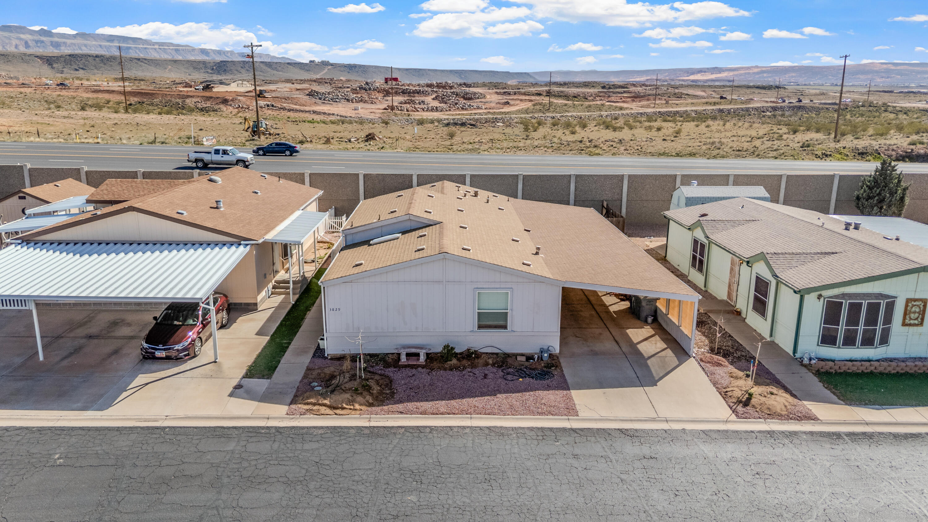 LAVA BLUFF MOBILE HOME PARK - Residential