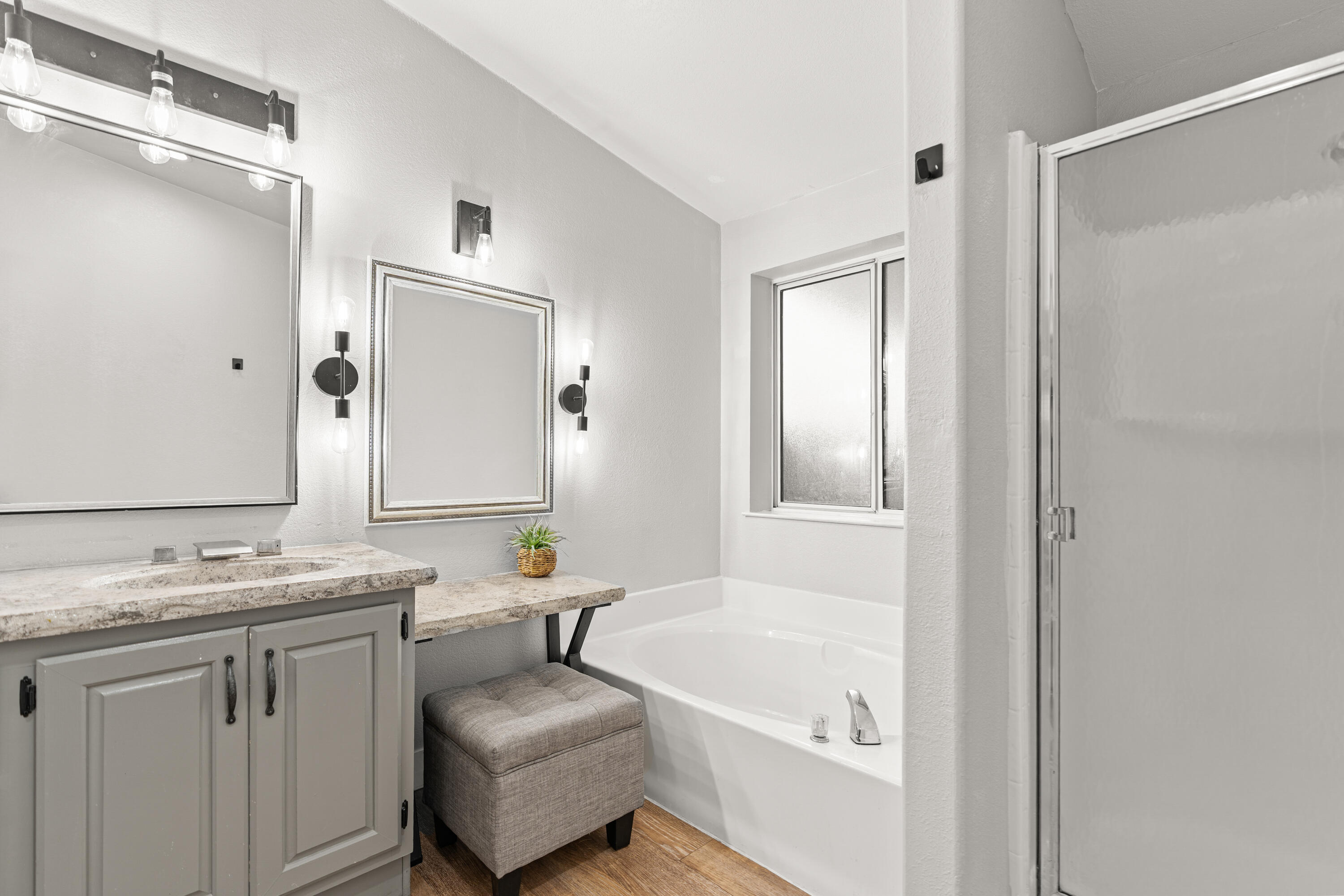 LAVA BLUFF MOBILE HOME PARK - Residential