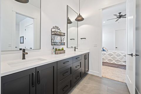 Tiny photo for 2616 S 3210 E, Saint George, UT 84790 (MLS # 26-268486)