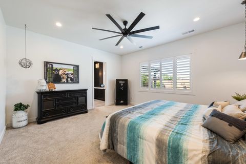 Tiny photo for 2616 S 3210 E, Saint George, UT 84790 (MLS # 26-268486)