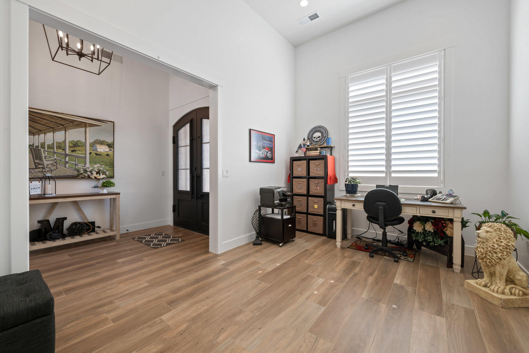 BRIDLE GATE ESTATES - Residential