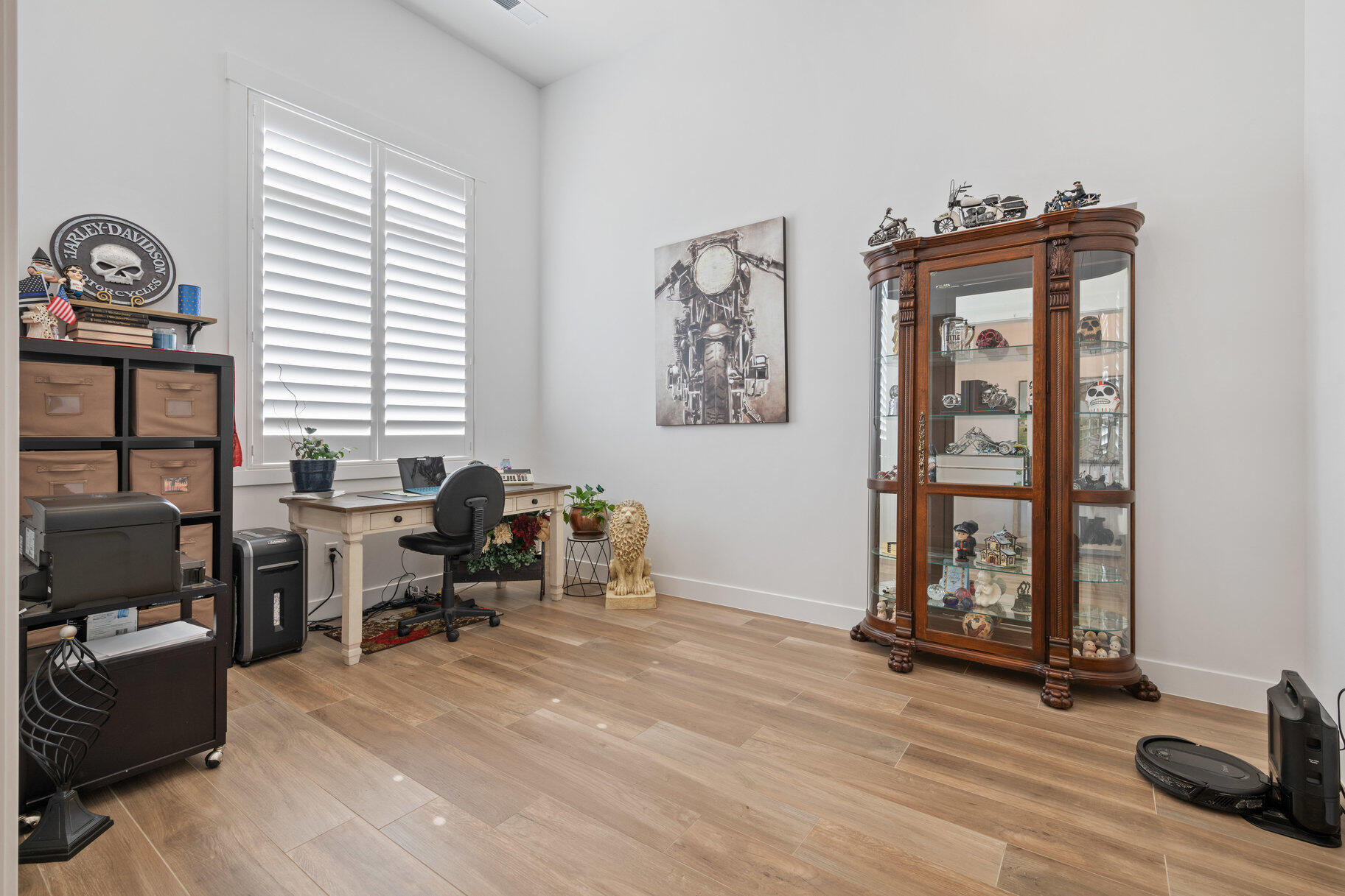 BRIDLE GATE ESTATES - Residential