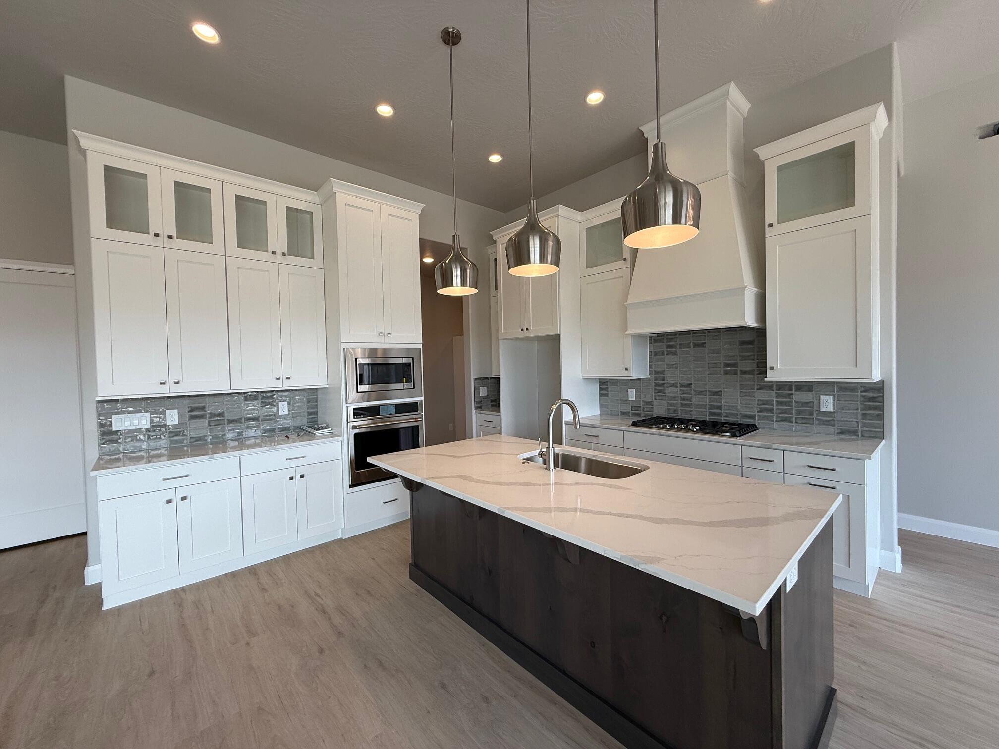 CASCATA AT DIVARIO - Residential