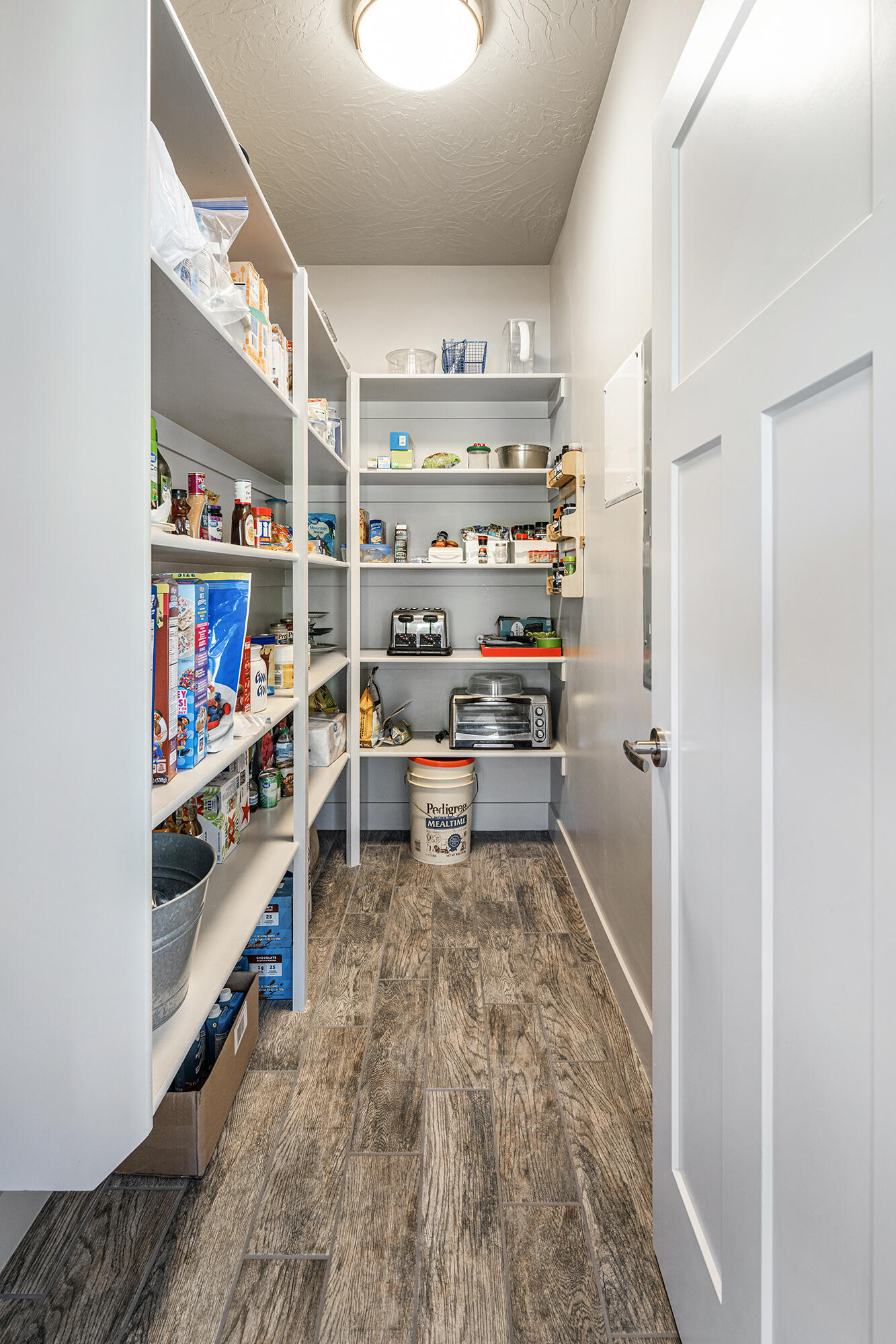 CHATEAUS AT RIVERWOOD ESTATES - Residential