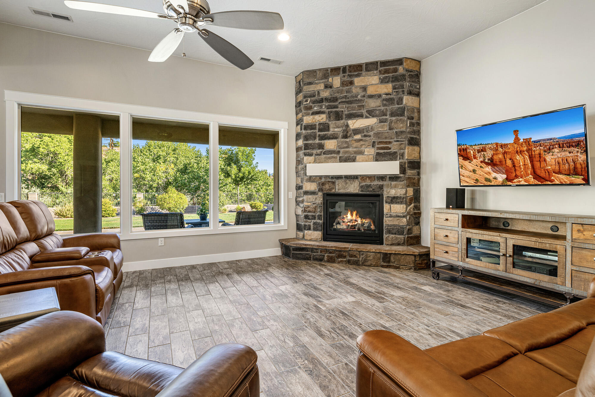 CHATEAUS AT RIVERWOOD ESTATES - Residential