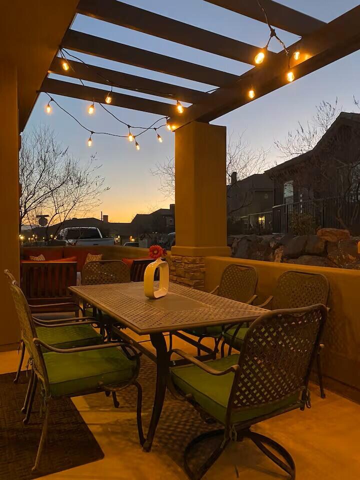 CORAL RIDGE TOWNHOMES - Residential