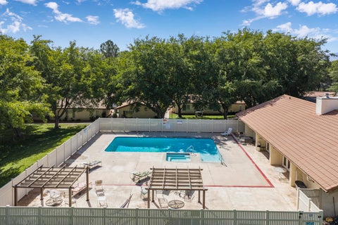 Tiny photo for 320 N Sunflower DR 4 #4, Saint George, UT 84790 (MLS # 26-276956)