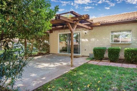 Tiny photo for 320 N Sunflower DR 4 #4, Saint George, UT 84790 (MLS # 26-276956)