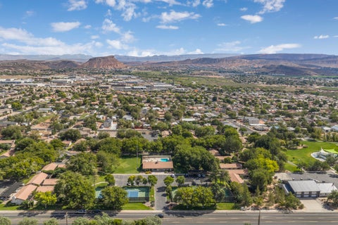 Tiny photo for 320 N Sunflower DR 4 #4, Saint George, UT 84790 (MLS # 26-276956)