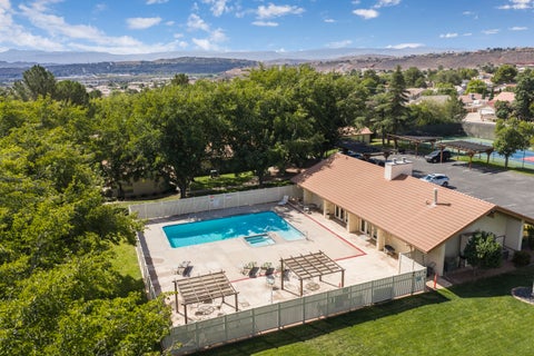 Tiny photo for 320 N Sunflower DR 4 #4, Saint George, UT 84790 (MLS # 26-276956)