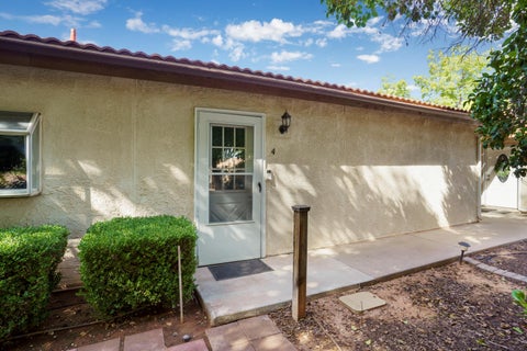 Tiny photo for 320 N Sunflower DR 4 #4, Saint George, UT 84790 (MLS # 26-276956)
