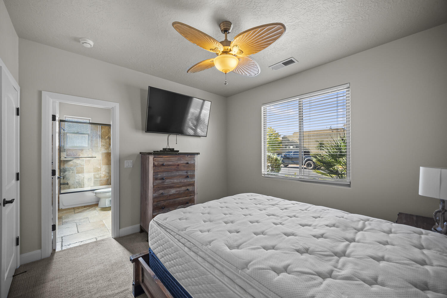 RETREAT AT SAND HOLLOW RESORT - Residential