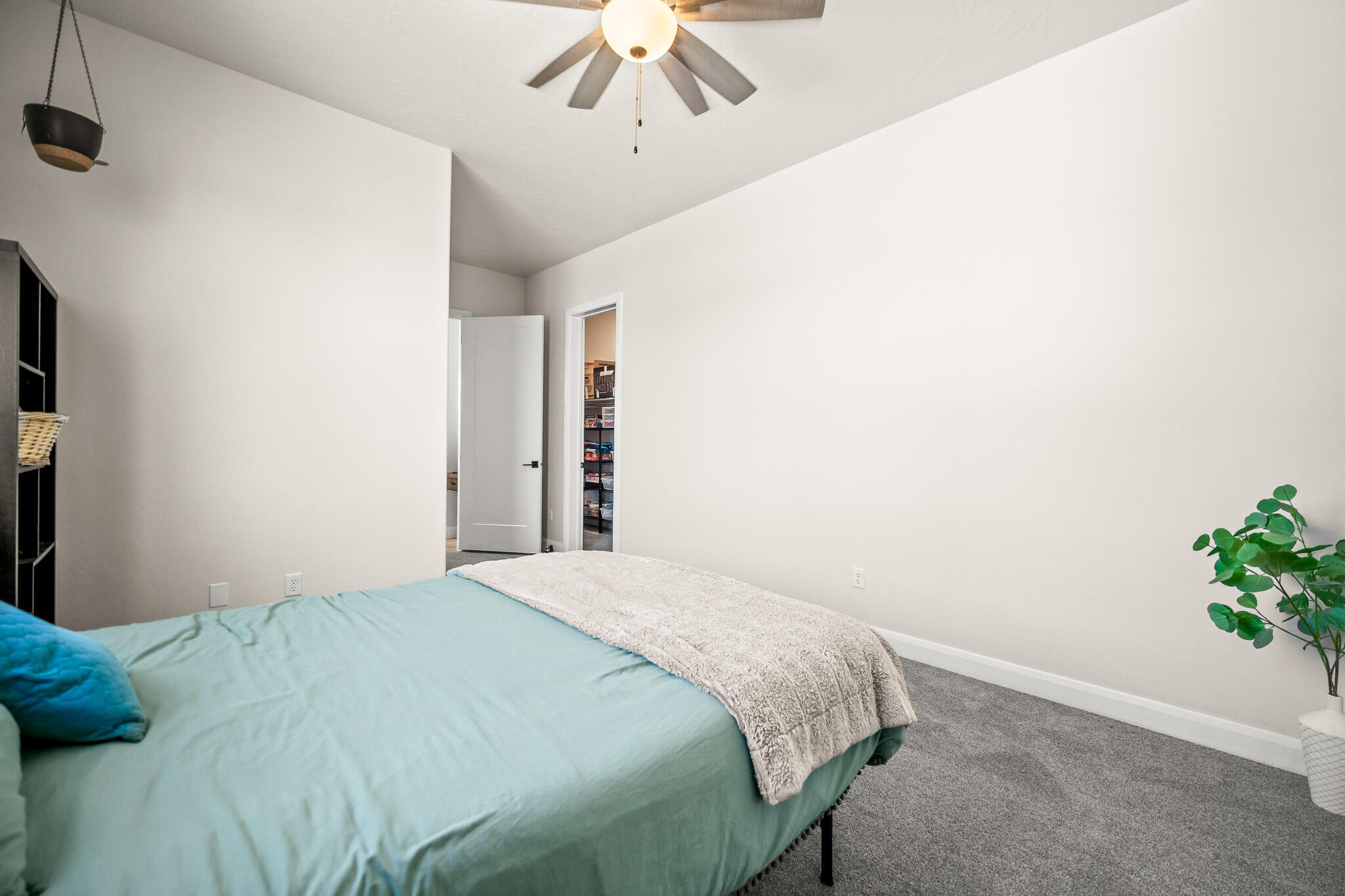 FRANKLIN FIELDS - Residential