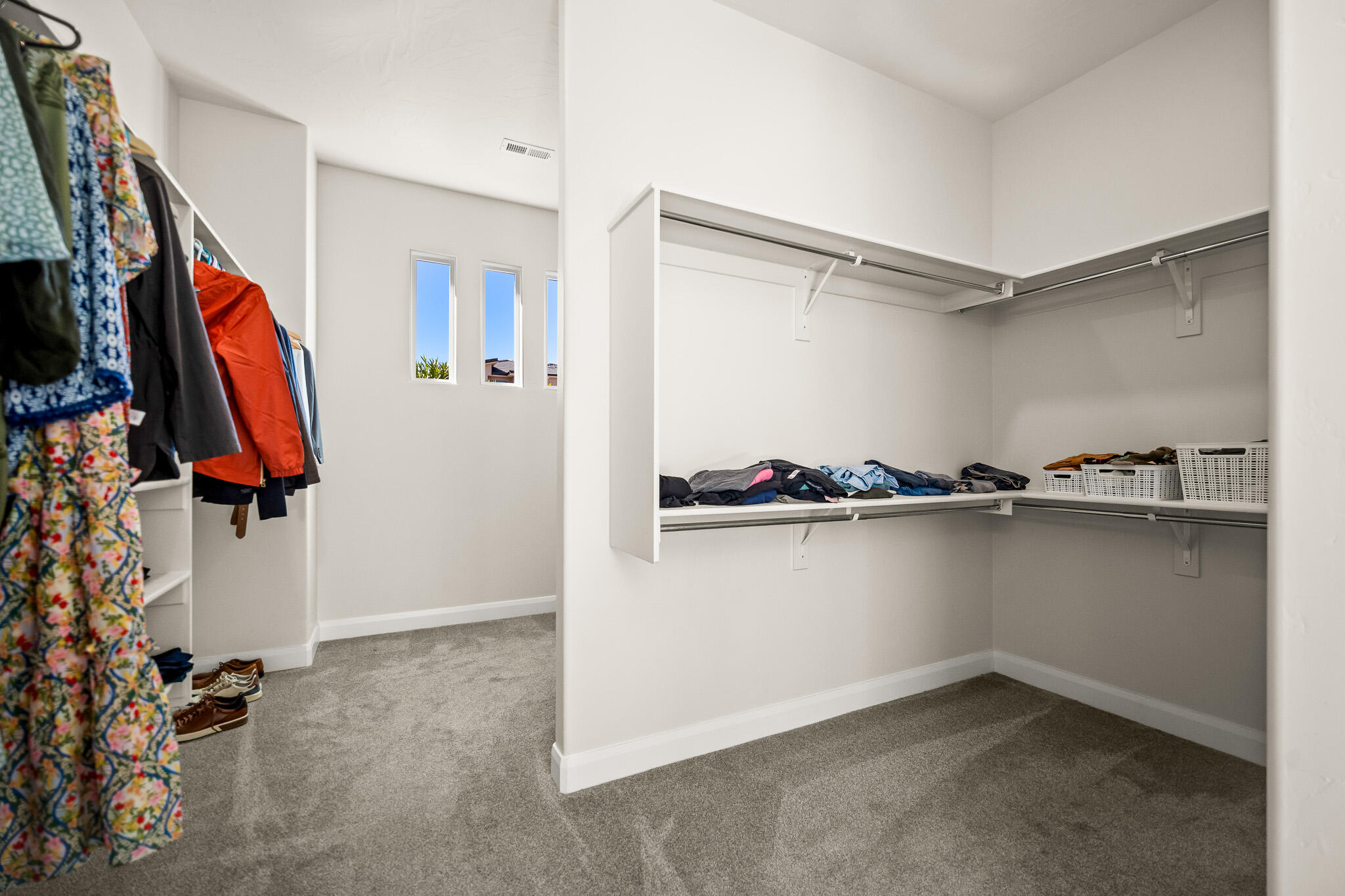 FRANKLIN FIELDS - Residential