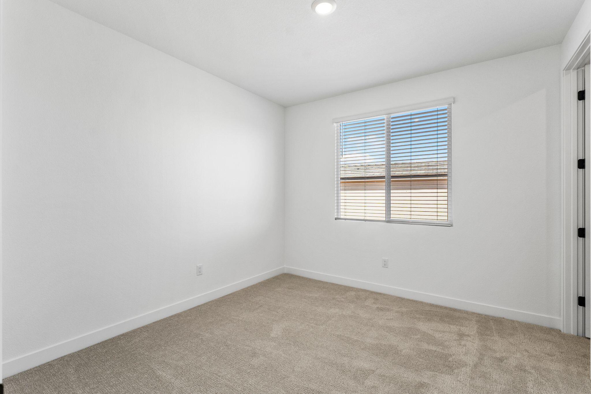 CECITA CREST AT DIVARIO - Residential