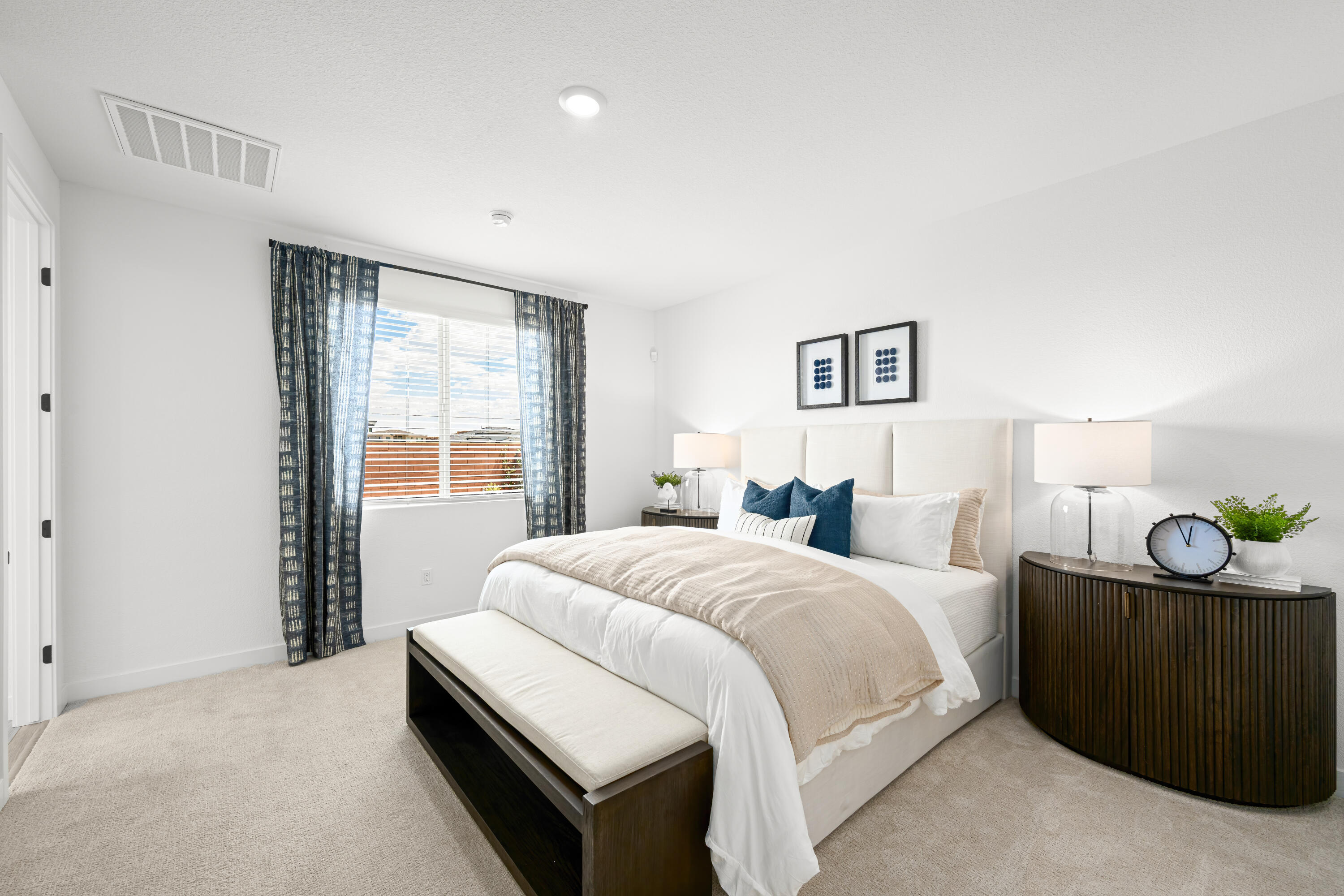 CECITA CREST AT DIVARIO - Residential