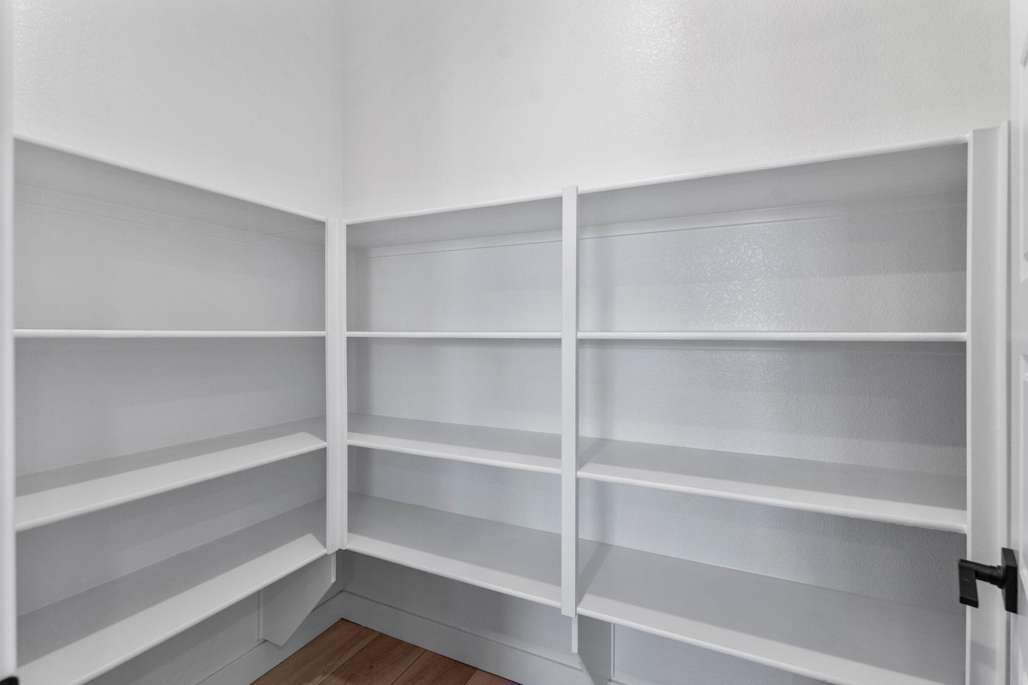 CECITA CREST AT DIVARIO - Residential