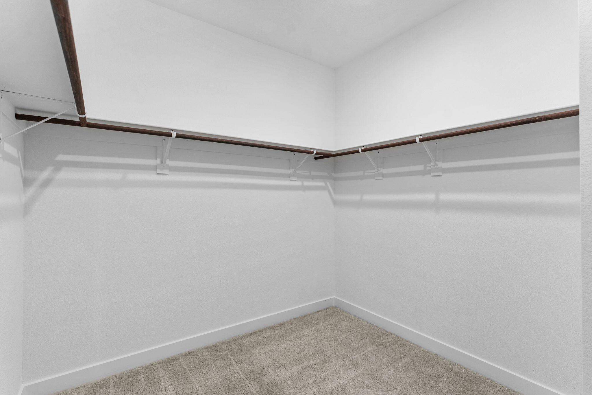 CECITA CREST AT DIVARIO - Residential