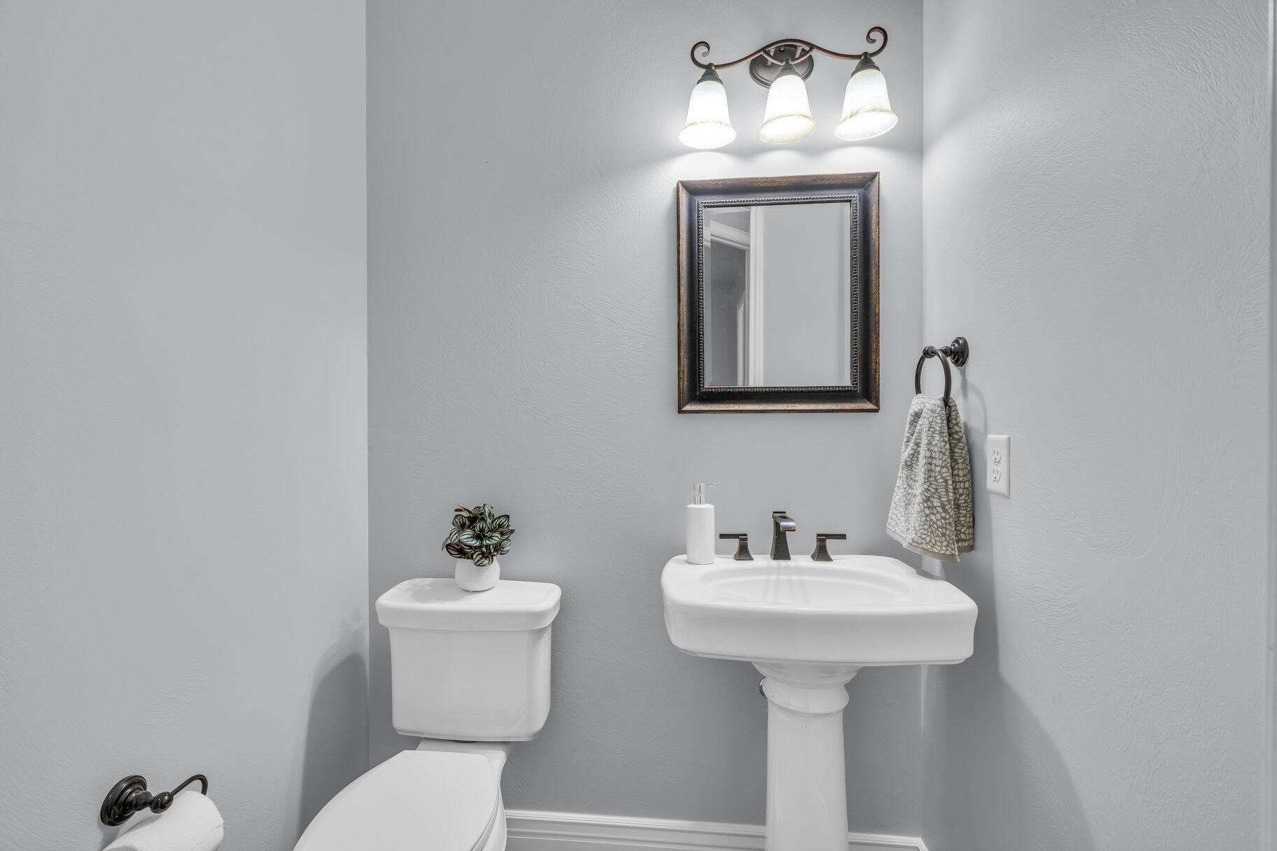 BELLA VISTA AT STONE MOUNTAIN - Residential