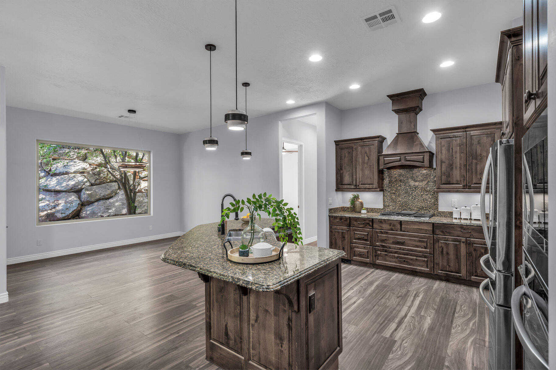 BELLA VISTA AT STONE MOUNTAIN - Residential